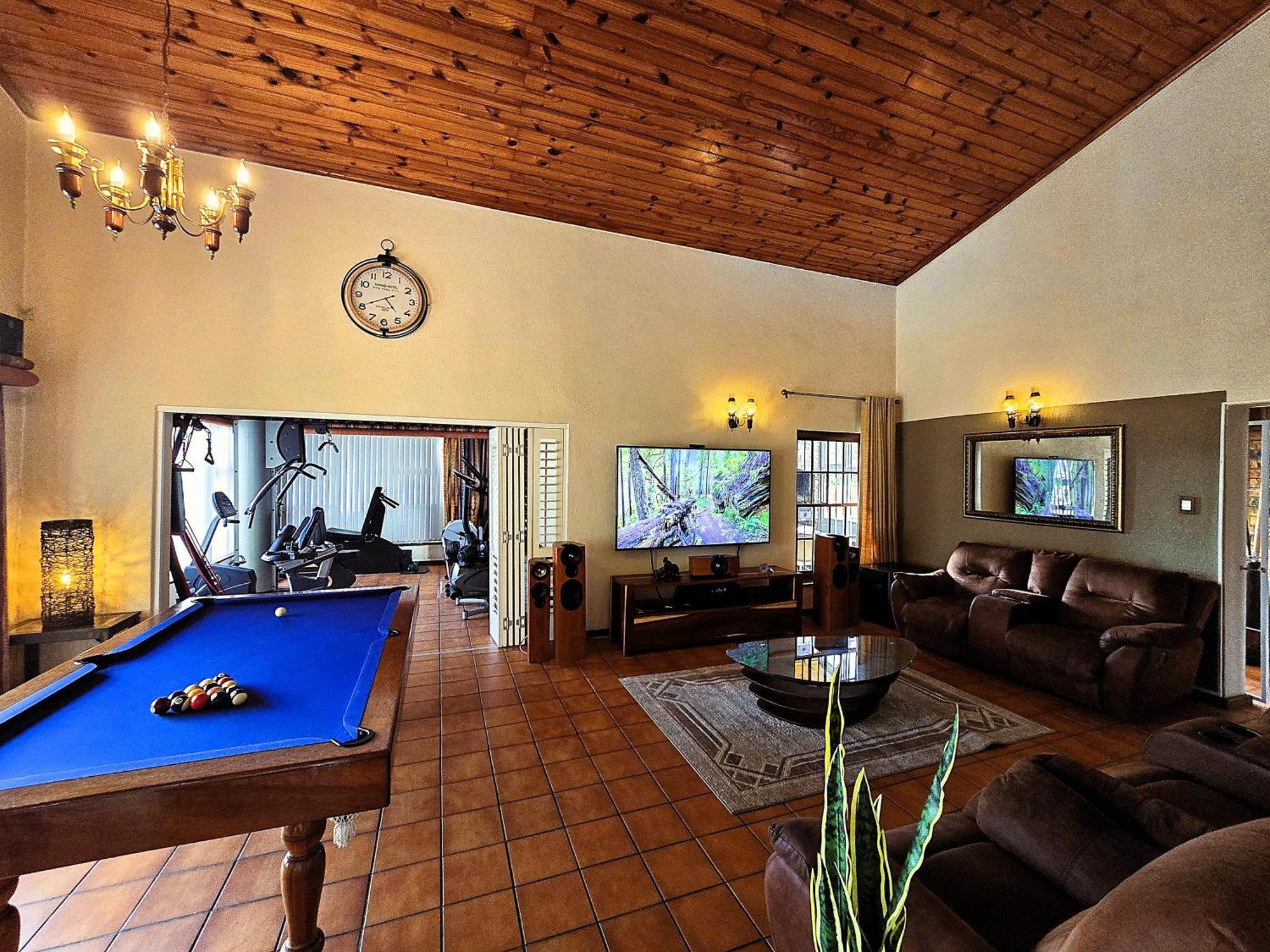 Walters Lane Luxury Main House - No Loadshedding * Cape Town