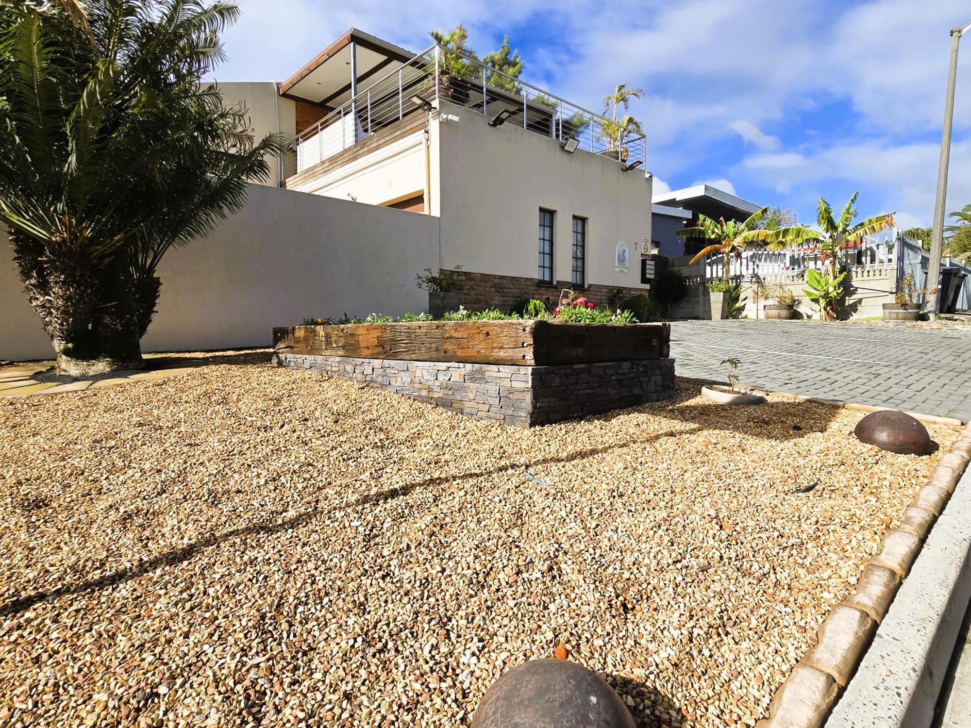 Walters Lane Luxury Main House - No Loadshedding *