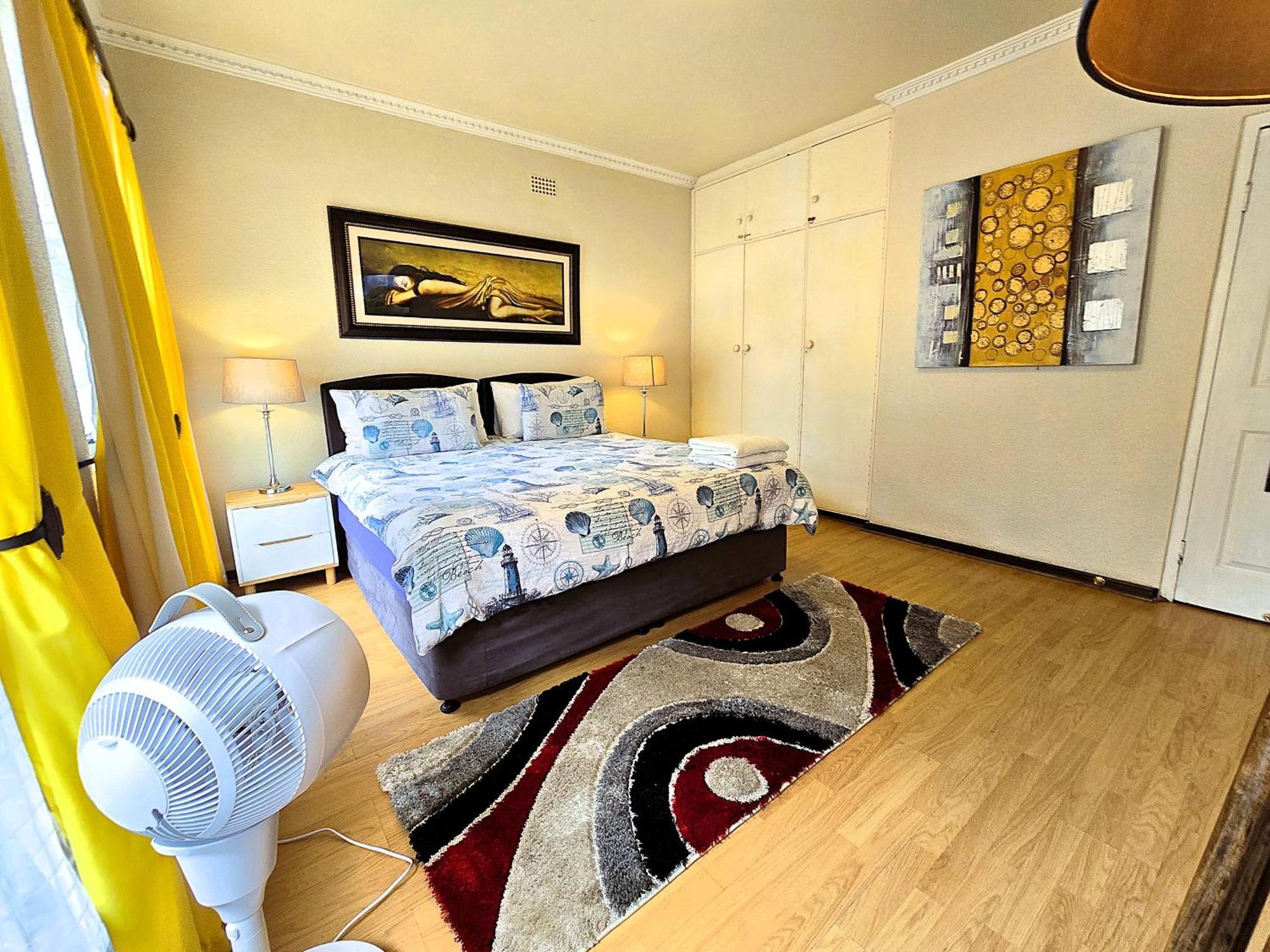 Walters Lane Luxury Main House - No Loadshedding Holiday home *