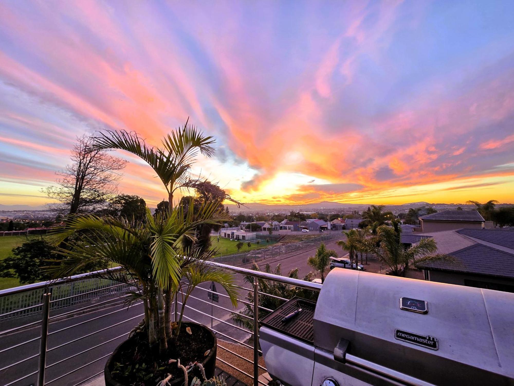 Walters Lane Luxury Main House - No Loadshedding * Cape Town